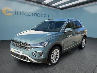 Gebraucht VW T-Roc 150 PS (110 kW) 2024 Blau SUV