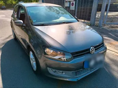Gebraucht VW Polo Team 105 PS (77 kW) 2010 Grau Kleinwagen