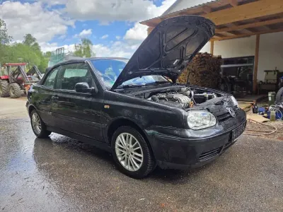 Gebraucht VW Golf Cabriolet Classicline 101 PS (74 kW) 1999 Schwarz Cabrio