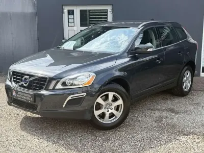 Gebraucht Volvo XC60 Momentum 205 PS (150 kW) 2011 Grau SUV