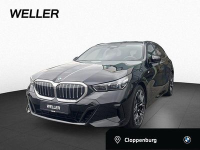 Gebraucht BMW 520 M Sport 197 PS (144 kW) 2024 Saphirschwarz metallic (schwarz) Kombi