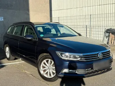 Gebraucht VW Passat 150 PS (110 kW) 2015 Blau Kombi