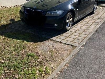 Gebraucht BMW 320 Efficient Dynamics 163 PS (119 kW) 2010 Schwarz Kombi