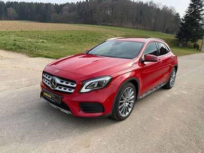 Gebraucht Mercedes GLA220 AMG line 184 PS (135 kW) 2018 Jupiterrot uni SUV