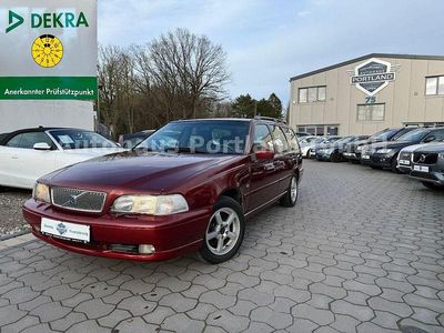 Gebraucht Volvo V70 170 PS (125 kW) 1999 Rot Kombi