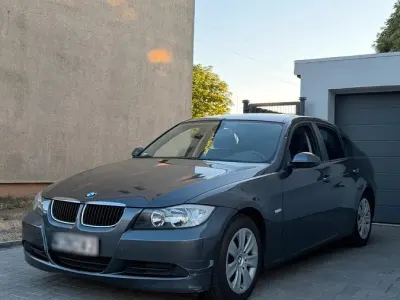 Gebraucht BMW 318 122 PS (89 kW) 2006 Grau Limousine