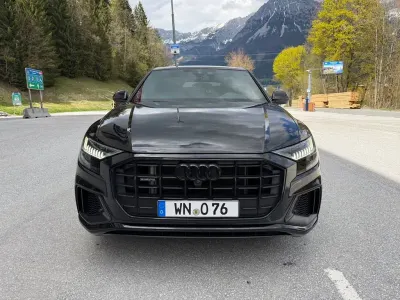 Gebraucht Audi Q8 Sport 340 PS (250 kW) 2023 Schwarz SUV