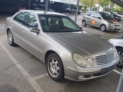 Mercedes 200