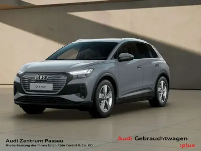 Second-hand Audi Q4 e-tron Ambiente 210 kW (286 CP) 2025 Gri SUV