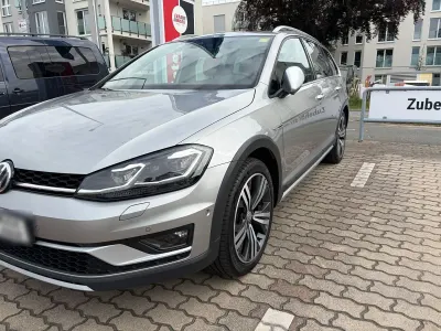 Gebraucht VW Golf Alltrack 184 PS (135 kW) 2019 Silber Kombi