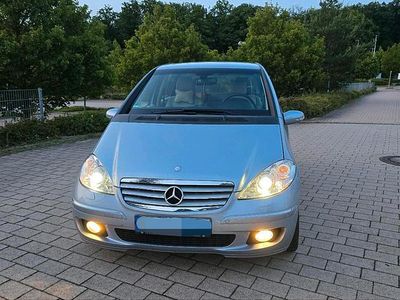 Mercedes A200