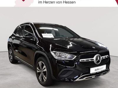 Mercedes GLA220