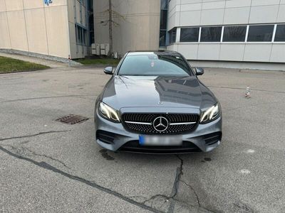 gebraucht Mercedes E220 d AMG Line Autom. 360 Kamera