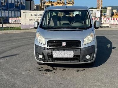Gebraucht Fiat Scudo 120 PS (88 kW) 2008 Silber Van