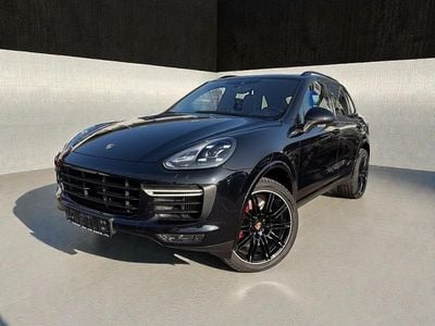 Schwarz Gebraucht 2015 Porsche Cayenne Turbo SUV | 38.499 € (Etwas zu teuer)