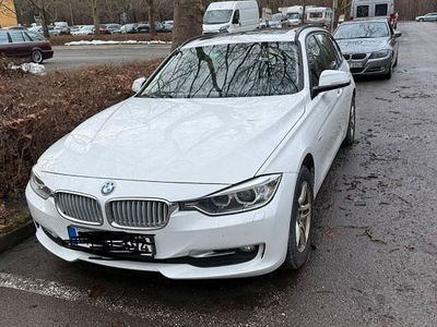 Gebraucht BMW 320 Sport Line 184 PS (135 kW) 2014 Weiß Kombi