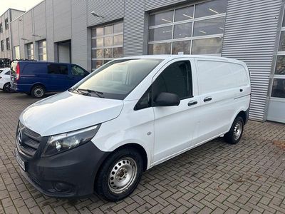 Gebraucht Mercedes Vito 114 PS (83 kW) 2017 Weiß Van