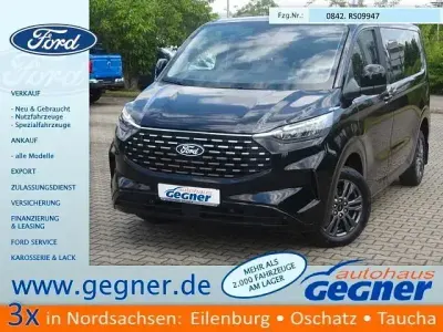 Gebraucht Ford Tourneo Custom Titanium 170 PS (125 kW) 2025 Andere Van