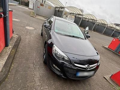 Gebraucht Opel Astra 120 PS (88 kW) 2015 Schwarz Limousine