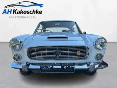 Second-hand Lancia Flaminia 120 CP (88 kW) 1960 Alb Coupe