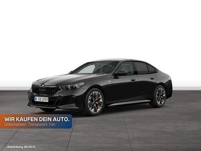 Gebraucht BMW 540 Comfort Edition 286 PS (210 kW) 2025 Carbonschwarz metallic Limousine