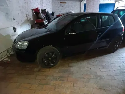 Gebraucht VW Golf IV 75 PS (55 kW) 2004 Schwarz Limousine