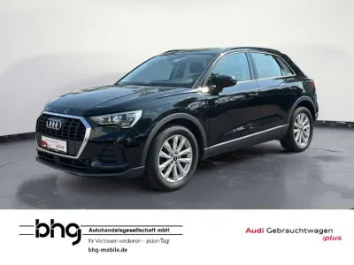 Gebraucht Audi Q3 Basis 150 PS (110 kW) 2022 Schwarz SUV