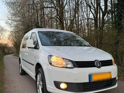 Usata VW Caddy Maxi 140 CV (102 kW) 2012 Bianco Monovolume
