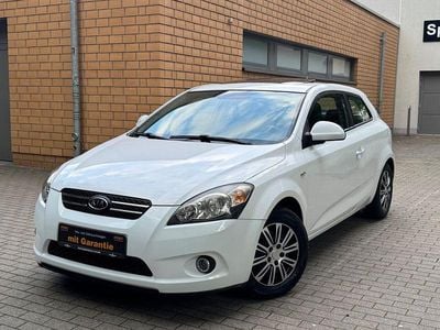 Gebraucht Kia ProCeed 126 PS (92 kW) 2009 Weiß Kleinwagen