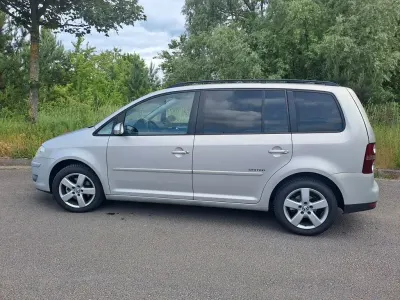 Gebraucht VW Touran United 140 PS (102 kW) 2008 Silber Van / Kleinbus
