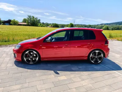 Gebraucht VW Golf VII Edition 235 PS (172 kW) 2012 Rot Limousine