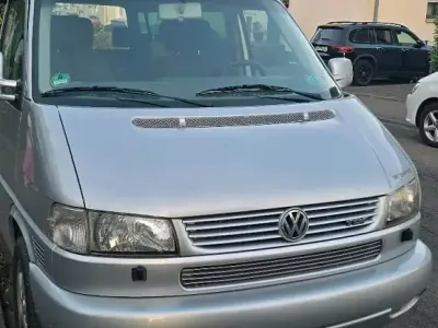 Gebraucht VW Multivan 102 PS (75 kW) 2001 Silber Van / Kleinbus