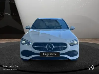 Gebraucht Mercedes C300e 313 PS (230 kW) 2024