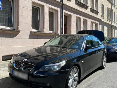Gebraucht BMW 523 190 PS (139 kW) 2006 Schwarz Limousine