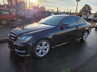 Schwarz Gebraucht 2014 Mercedes C200 AMG line Coupé | 7.999 €