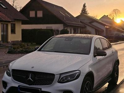 Gebraucht Mercedes GLC250 204 PS (150 kW) 2017 Weiß SUV