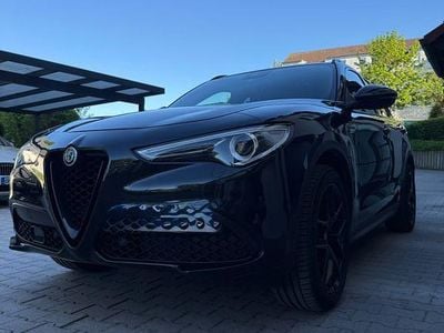 Usata Alfa Romeo Stelvio Tech Edition 209 CV (153 kW) 2019 Nero SUV