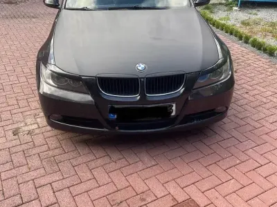 Używany BMW 320 163 KM (119 kW) 2006 Czarny Kombi