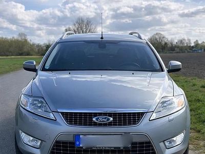 Gebraucht Ford Mondeo Trend 140 PS (102 kW) 2009 Silber Limousine