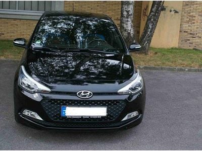 Second-hand Hyundai i20 Trend 84 CP (61 kW) 2016 Negru Berlinǎ
