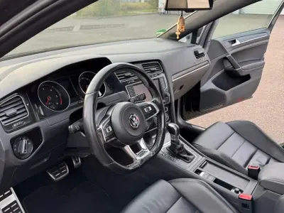 Second-hand VW Golf VII Sportline 184 CP (135 kW) 2016 Berlinǎ