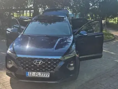 Gebraucht Hyundai Santa Fe Premium 200 PS (147 kW) 2019 Blau SUV