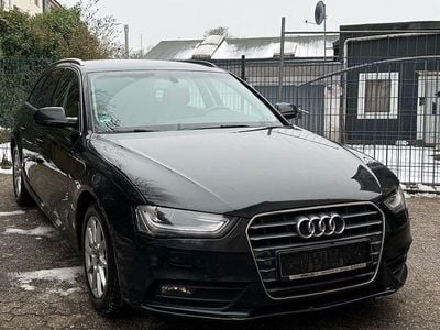 Gebraucht Audi A4 Attraction 136 PS (100 kW) 2014 Schwarz Kombi