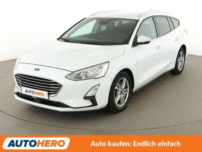Używany Ford Focus Cool & Connect 125 KM (91 kW) 2019 Biały Kombi