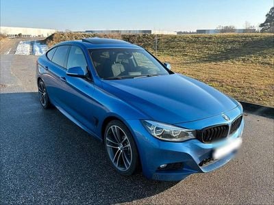 Gebraucht BMW 330 M Performance 258 PS (189 kW) 2016 Blau Limousine