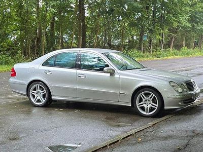 Mercedes E320