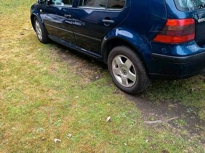 Gebraucht VW Golf IV 75 PS (55 kW) 1999 Blau Limousine