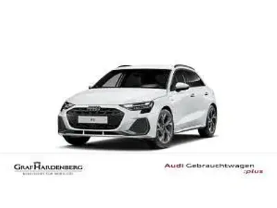 Gebraucht Audi A3 204 PS (150 kW) 2025 Weiß (gletscherweiss) Limousine