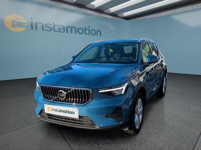 Gebraucht Volvo XC40 Core 197 PS (144 kW) 2023 Blau SUV