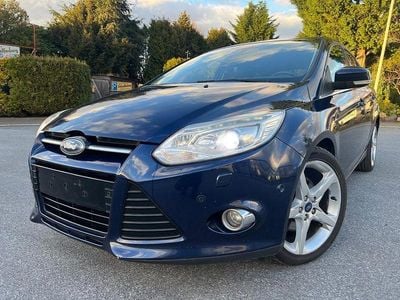 Gebraucht Ford Focus Titanium 140 PS (102 kW) 2012 Blau Limousine